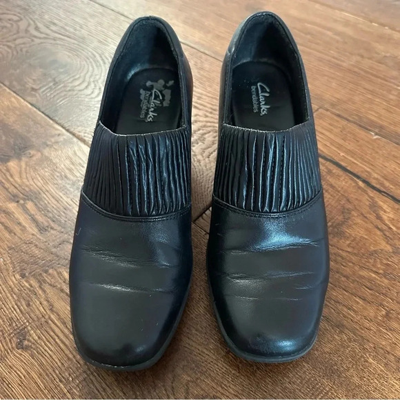 Clarks Black Leather Block Heel Slip On Size 7 M 80825 bendable comfort - Picture 2 of 8